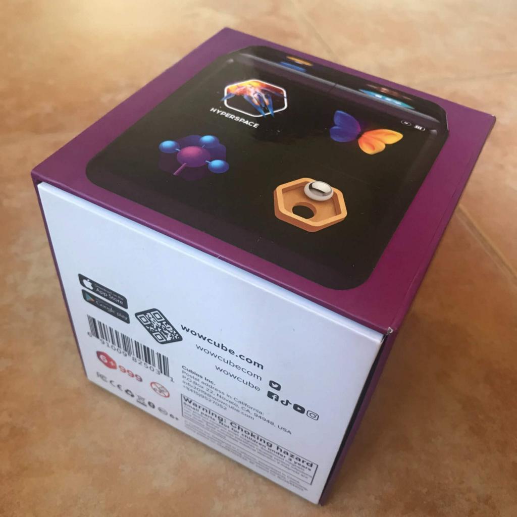 WOWCube — the first in the world gaming puzzle console